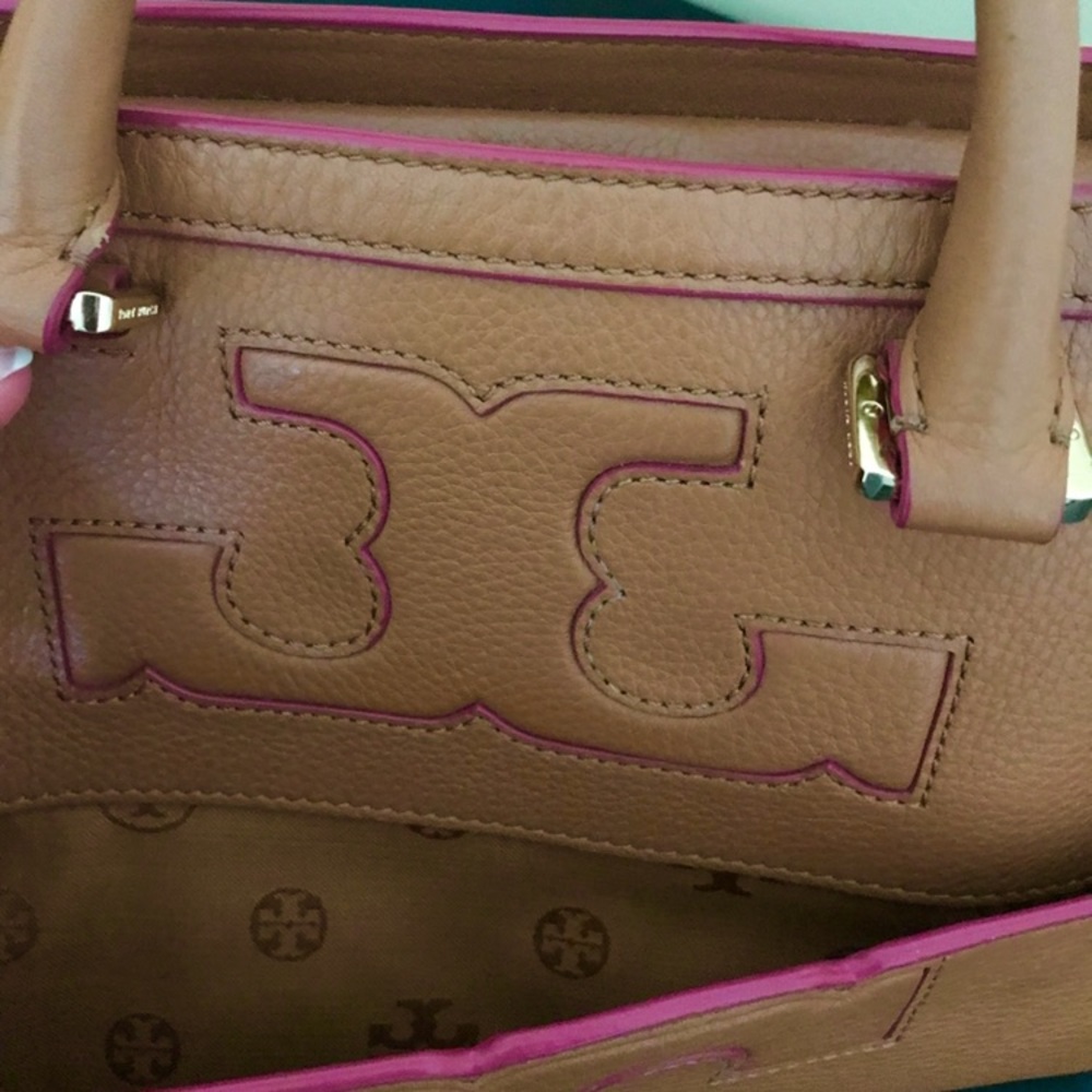 Authentic Tory Burch bag - Picture 3 of 6